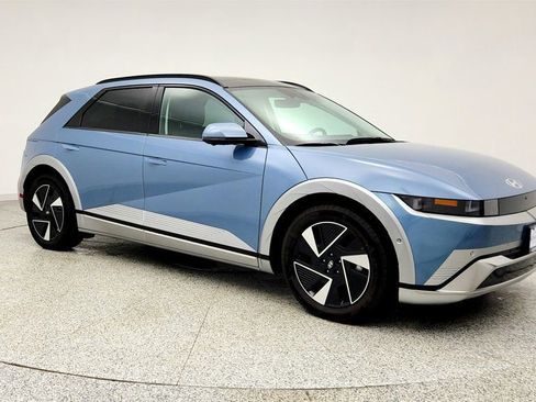 Used 2025 Hyundai Ioniq 5 Limited image 3