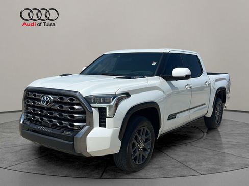 Used 2023 Toyota Tundra Platinum AWD/4WD image 3