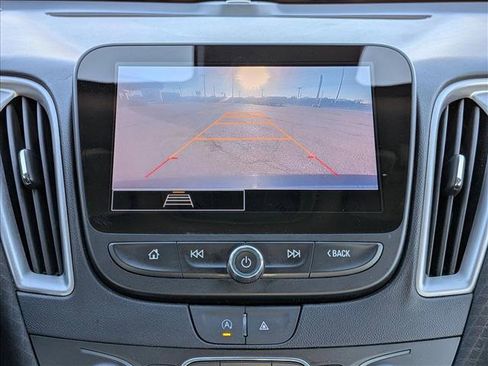 Used 2023 Chevrolet Malibu LT image 13