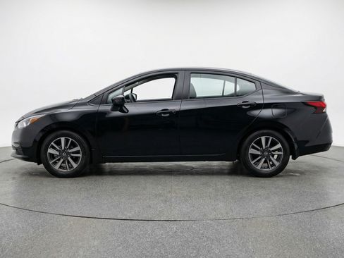 Used 2025 Nissan Versa SV image 5