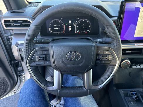 New 2024 Toyota Tacoma 2WD Double Cab image 16