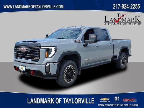 Used 2024 GMC Sierra 2500 AT4 image 1