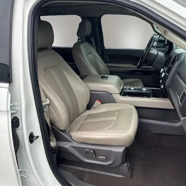Used 2021 Ford Expedition Max Limited AWD/4WD image 23