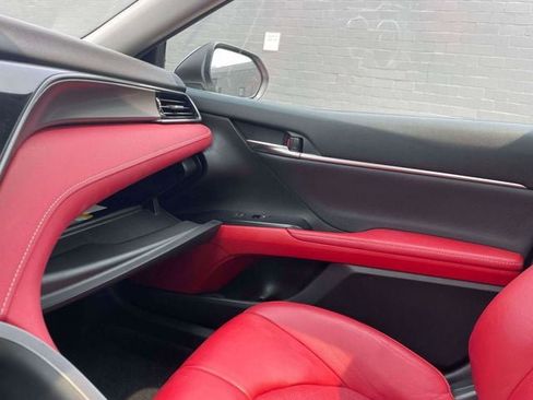 Used 2020 Toyota Camry XSE FWD image 35