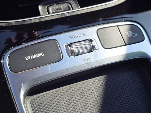 Used 2025 Mercedes-Benz CLA 250 4MATIC image 10