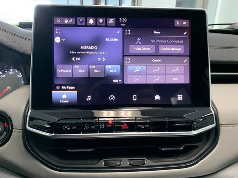 Certified 2024 Jeep Compass Limited AWD/4WD image 17