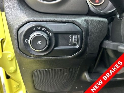 Certified 2023 Jeep Wrangler Unlimited Sport image 17