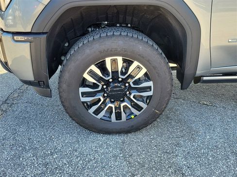 New 2026 GMC Sierra 2500 Denali Ultimate w/ Max Trailering Package image 3