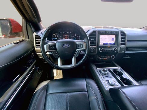 Certified 2021 Ford Expedition XLT w/ FX4 Off-Road Package AWD/4WD image 6
