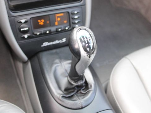 Used 2002 Porsche Boxster S image 24