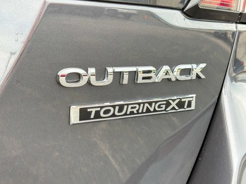 Used 2020 Subaru Outback Touring XT AWD/4WD image 11