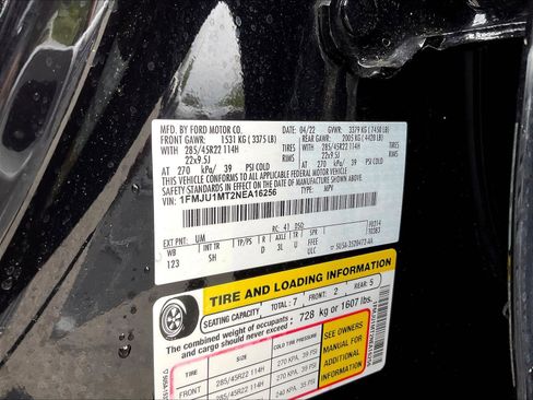 Used 2022 Ford Expedition Platinum AWD/4WD image 18