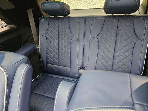 New 2026 Cadillac Vistiq Premium Luxury image 22