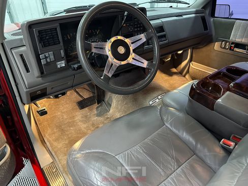 Used 1993 Chevrolet Silverado 1500 454 SS RWD image 23