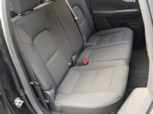 Used 2023 Chevrolet Colorado LT image 20