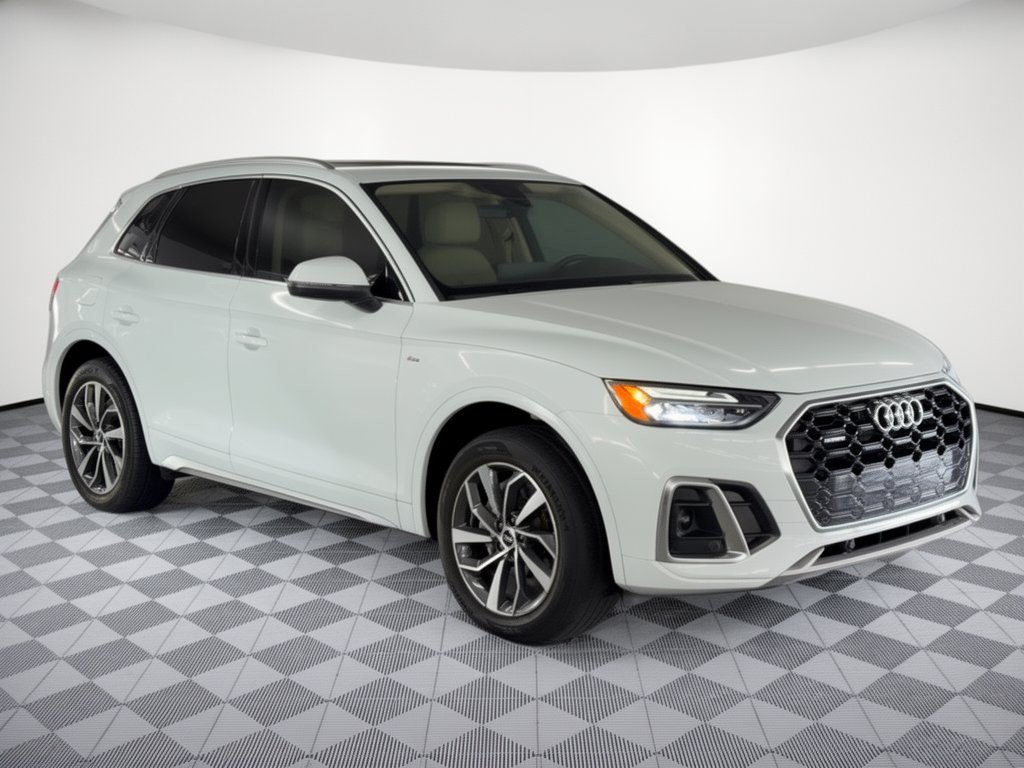 Used 2023 Audi Q5 2.0T Premium w/ Convenience Package AWD/4WD image 7
