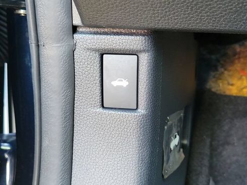 Used 2023 Honda Accord Touring image 27