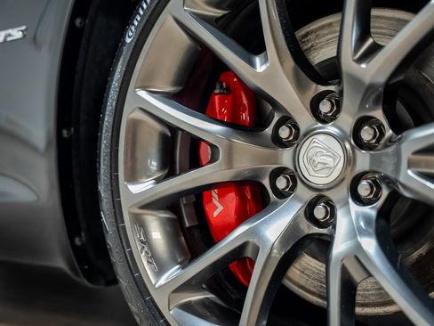 Used 2013 SRT Viper GTS w/ GTS Laguna Interior Pkg image 21