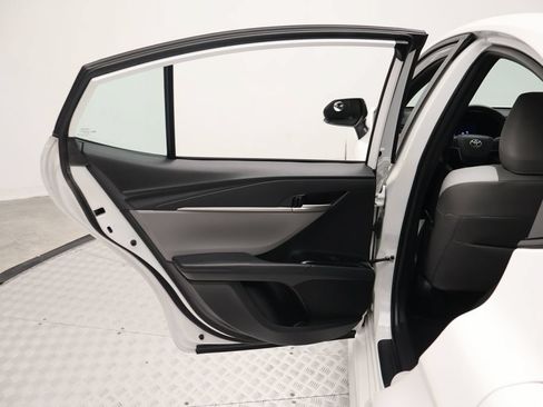 Used 2025 Toyota Camry SE w/ Multimedia Upgrade Package FWD image 21