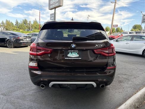 Used 2018 BMW X3 xDrive30i w/ Executive Package AWD/4WD image 5