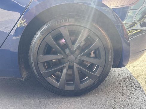 Used 2021 Tesla Model 3 Standard Range Plus RWD image 19