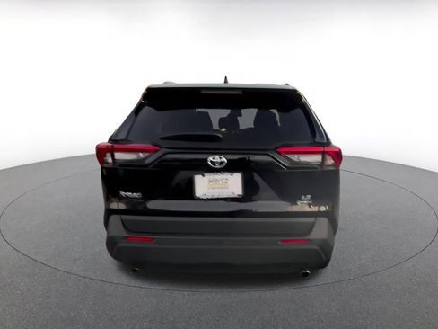 Used 2025 Toyota RAV4 LE image 12