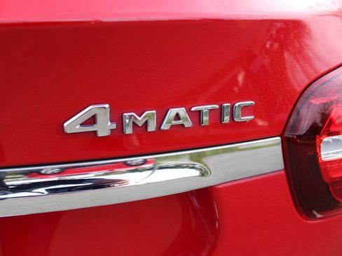 Used 2018 Mercedes-Benz GLA 250 4MATIC image 30