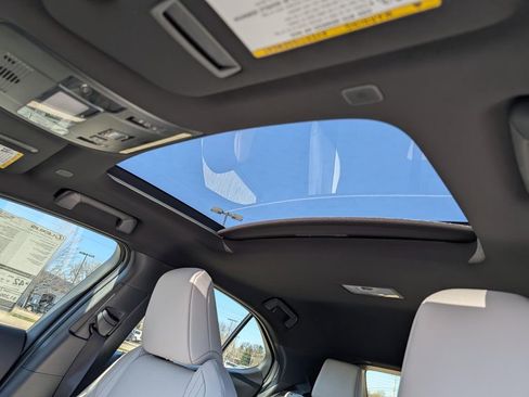 New 2026 Lexus UX 300h AWD image 15