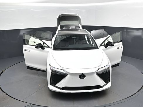 New 2026 Lexus RZ 350e 2WD image 46
