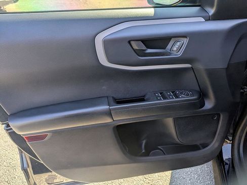 Used 2022 Ford Bronco Sport Base image 13