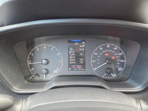 Certified 2024 Toyota Corolla Cross LE FWD image 32