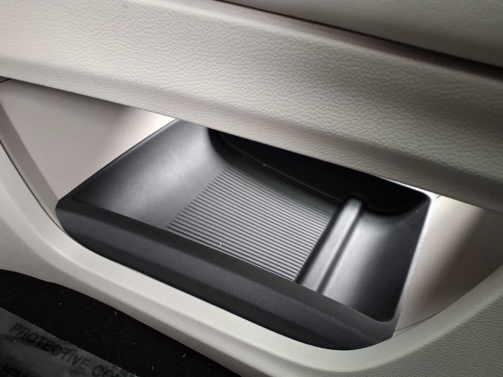 Used 2023 Chrysler Pacifica Limited FWD image 32