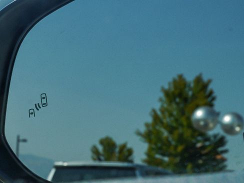 Certified 2025 Toyota Grand Highlander AWD image 23