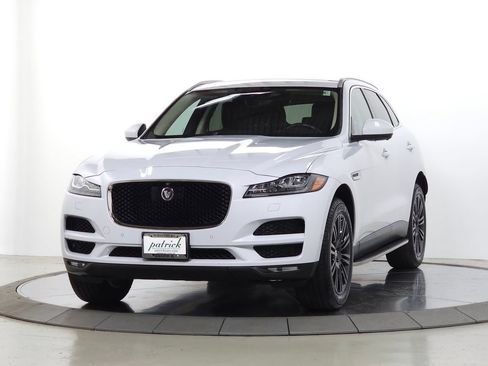 Used 2019 Jaguar F-PACE Portfolio AWD/4WD image 3
