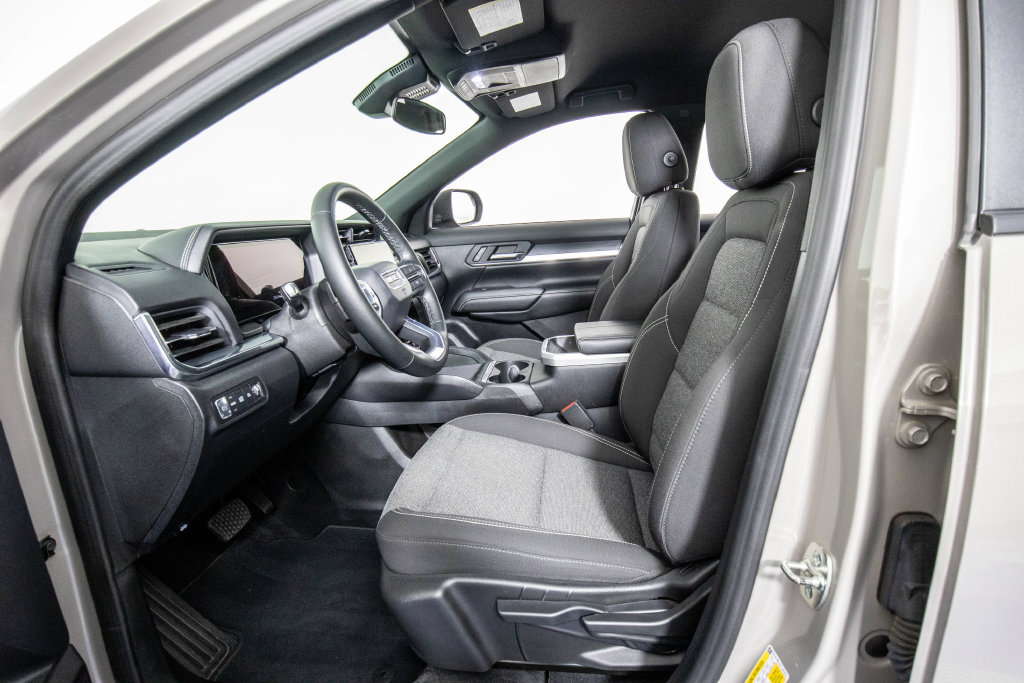 Used 2026 GMC Terrain Elevation FWD image 9