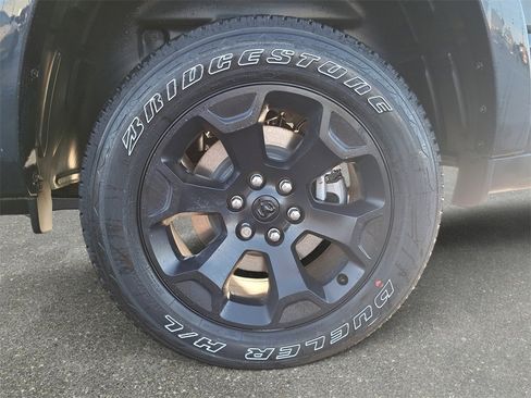 New 2026 RAM 1500 4x4 Crew Cab image 30