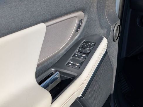 New 2025 Ford Expedition Active RWD image 21