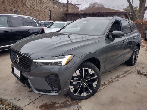 New 2026 Volvo XC60 B5 Plus w/ Climate Package image 2