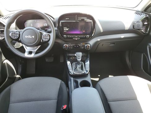 Certified 2023 Kia Soul S FWD image 11