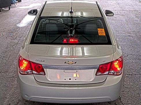 Used 2012 Chevrolet Cruze LT FWD image 4