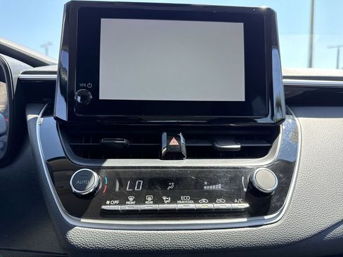 Used 2024 Toyota Corolla LE FWD image 20