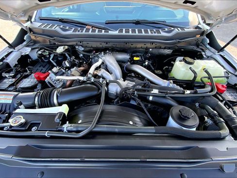 Used 2024 Ford F250 XLT w/ FX4 Off-Road Package image 62