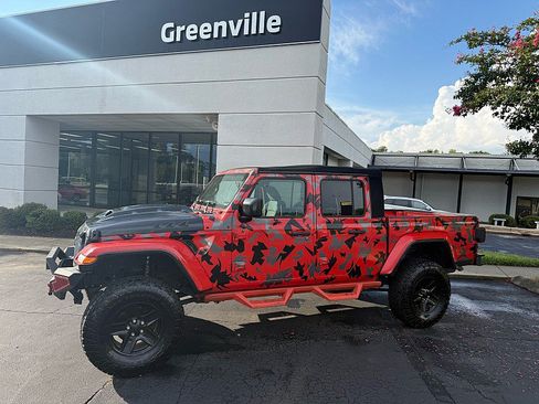 Used 2020 Jeep Gladiator Sport w/ Quick Order Package 24S AWD/4WD image 2