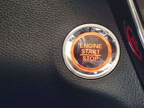 Certified 2019 Honda HR-V EX-L image 28