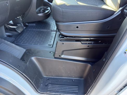 New 2026 RAM ProMaster 2500 w/ Convenience Group image 14