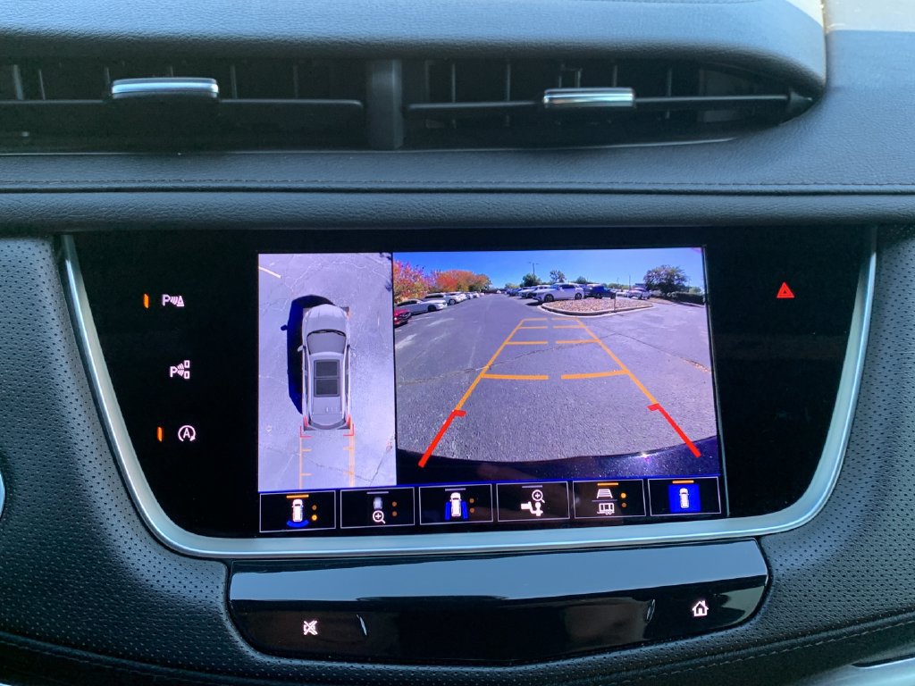 Used 2024 Cadillac XT5 Premium Luxury w/ Technology Package FWD image 27