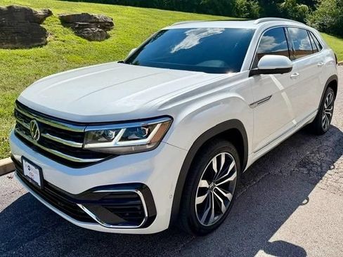 Used 2022 Volkswagen Atlas Cross Sport SEL Premium R-Line AWD/4WD image 2