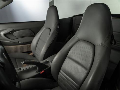 Used 2001 Porsche 911 Cabriolet image 5