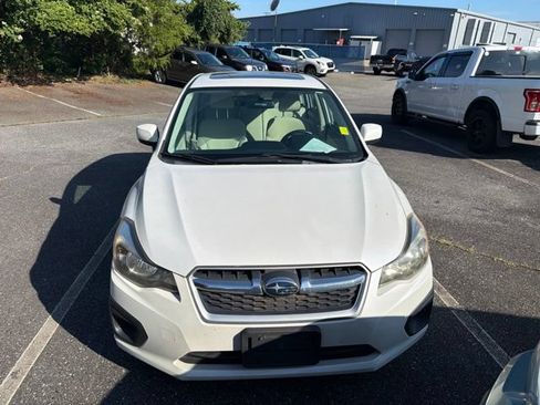 Used 2012 Subaru Impreza 2.0i Premium AWD/4WD image 2