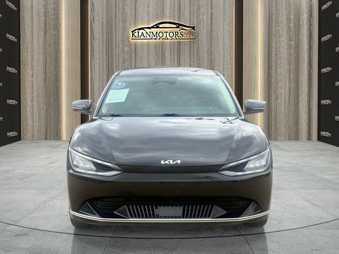 Used 2022 Kia EV6 Wind image 2